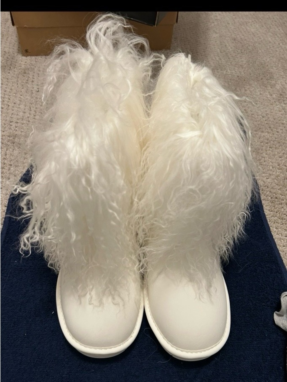 New White Faux Fur Women's Boots - size 8